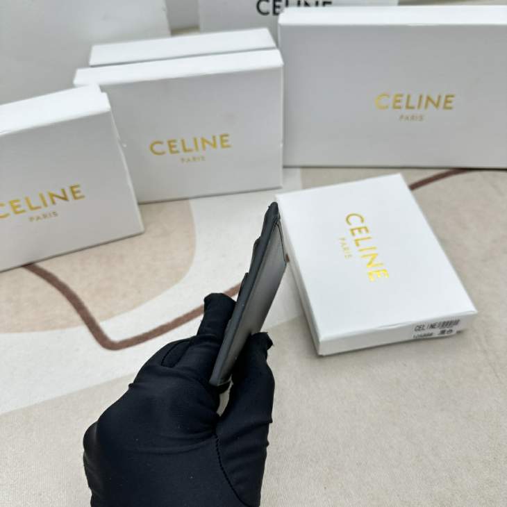 Picture of Celine Wallets _SKUfw225667807fw